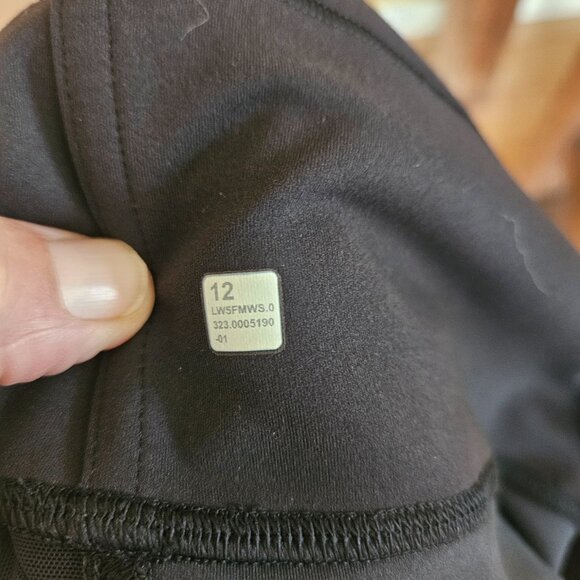 Women's Black Mesh Panel Leggings - Picture 10 of 12